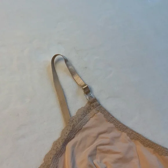 Hanky Panky Soft Maternity Nursing Bralette - Picture 4 of 11